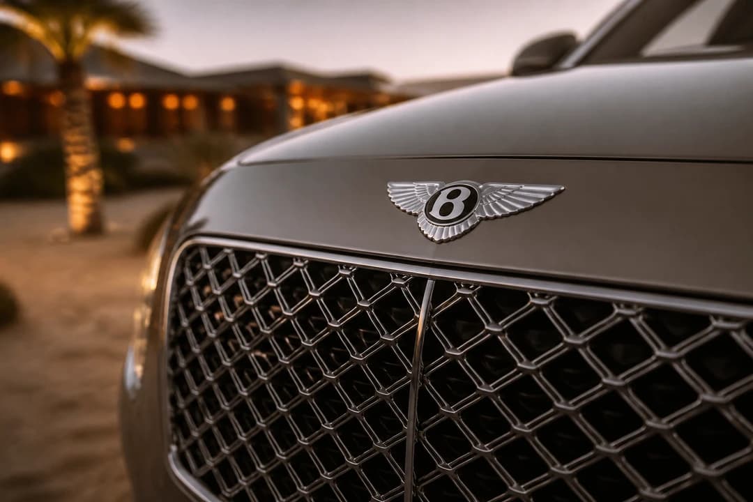 Bentley matrix grille detail for Bentley Bentayga vs Range Rover Vogue Dubai identity