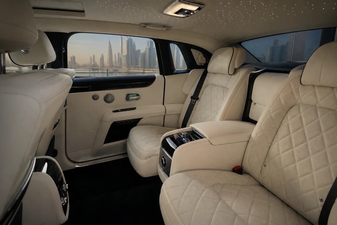 Rolls-Royce Ghost Series II rear cabin lounge for best luxury car Dubai executive rear-seat weeks