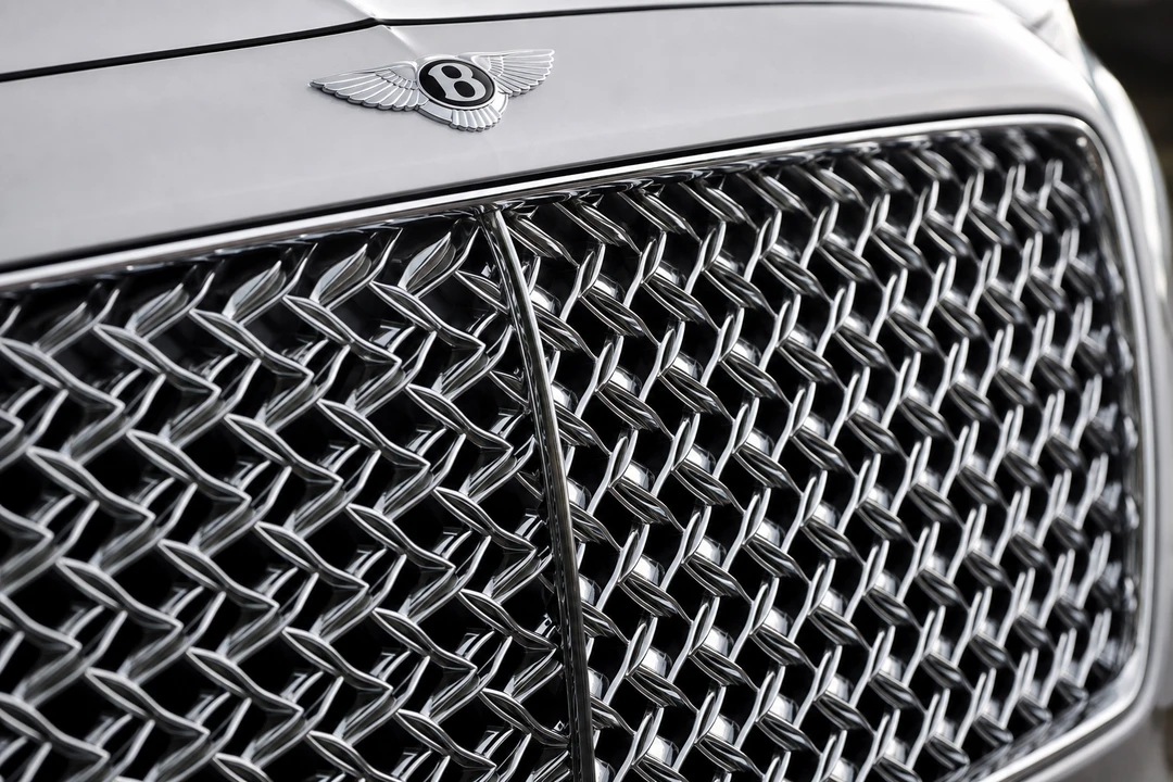 Bentley Bentayga flying B grille detail for handcrafted British SUV character in Dubai