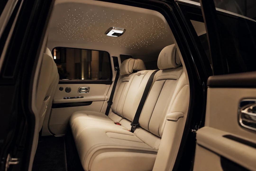 Rolls-Royce Cullinan interior cabin for five-star hotel valet arrivals in Downtown Dubai