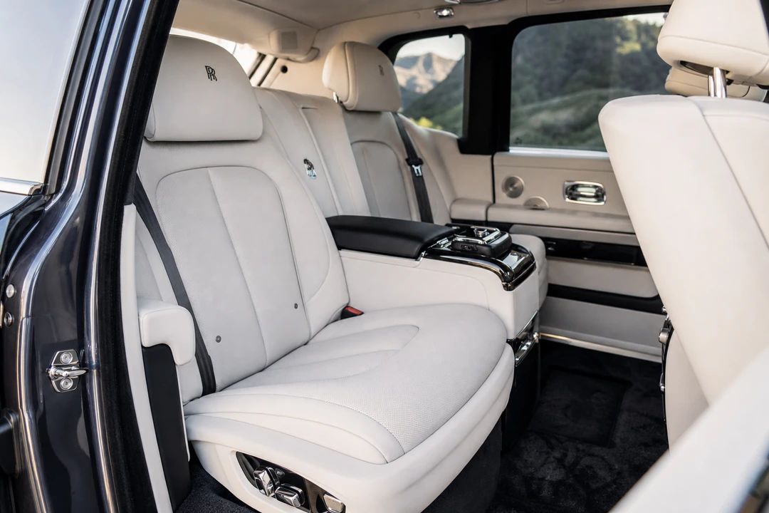 Rolls-Royce Cullinan rear cabin for resort car handover Dubai family arrivals