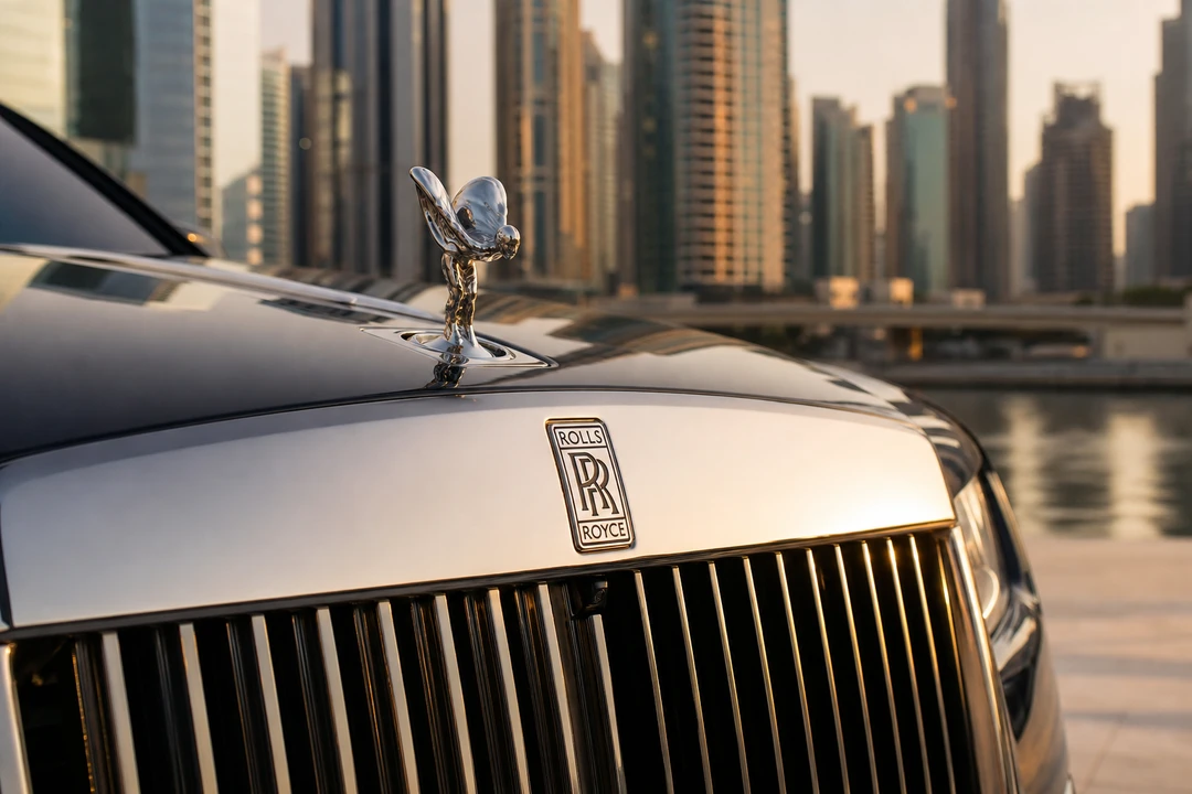 Rolls-Royce Ghost grille and Spirit of Ecstasy detail for executive presence in Business Bay