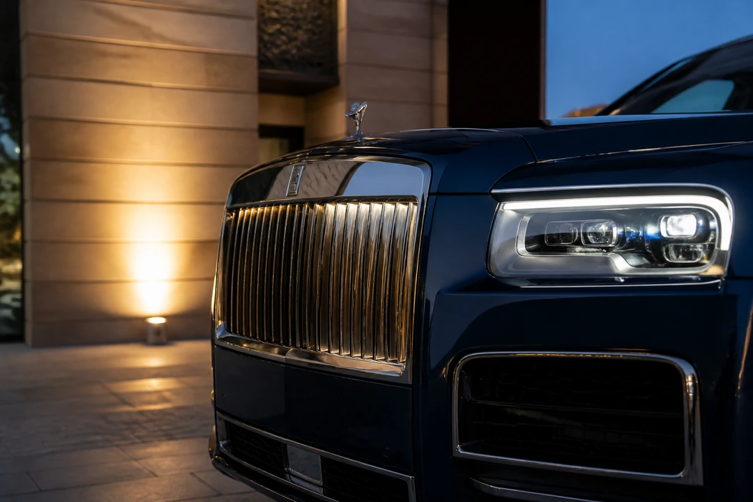 Rolls-Royce Cullinan Pantheon grille detail for Cullinan vs Bentayga rental Dubai identity