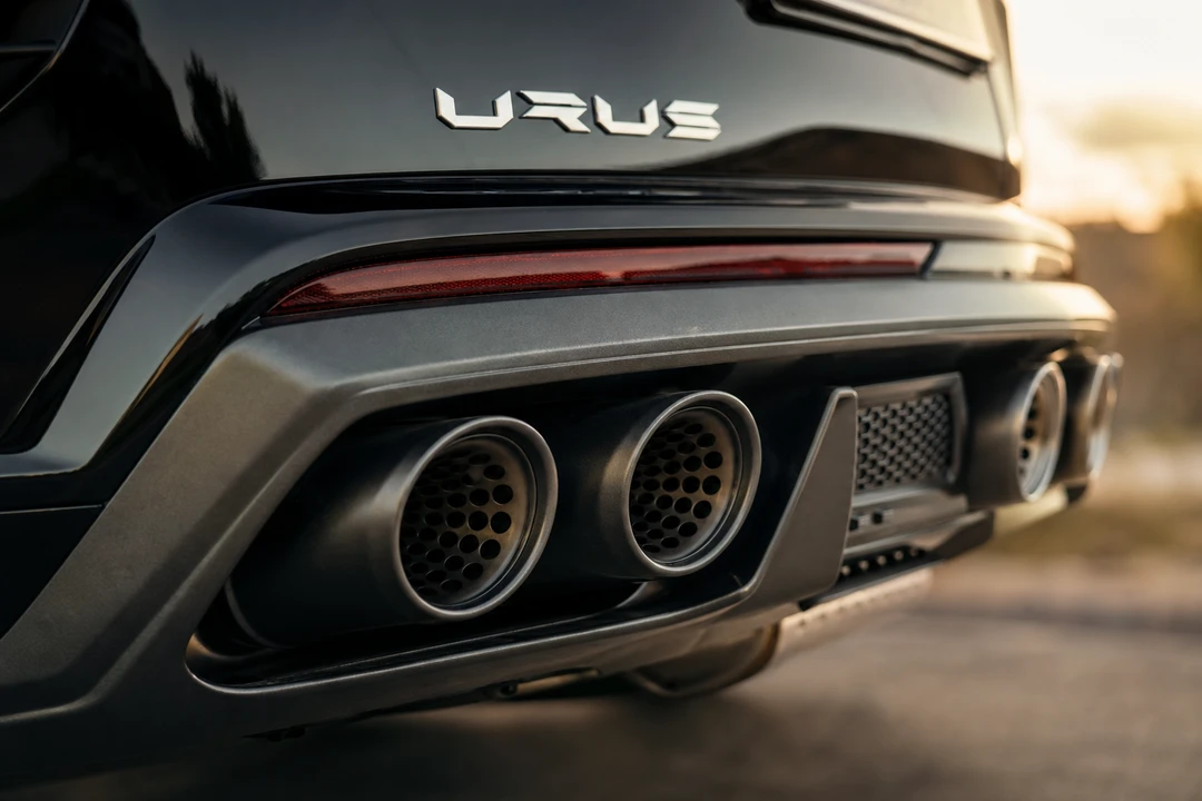 Lamborghini Urus rear quad exhaust and badge detail for standard super-SUV character