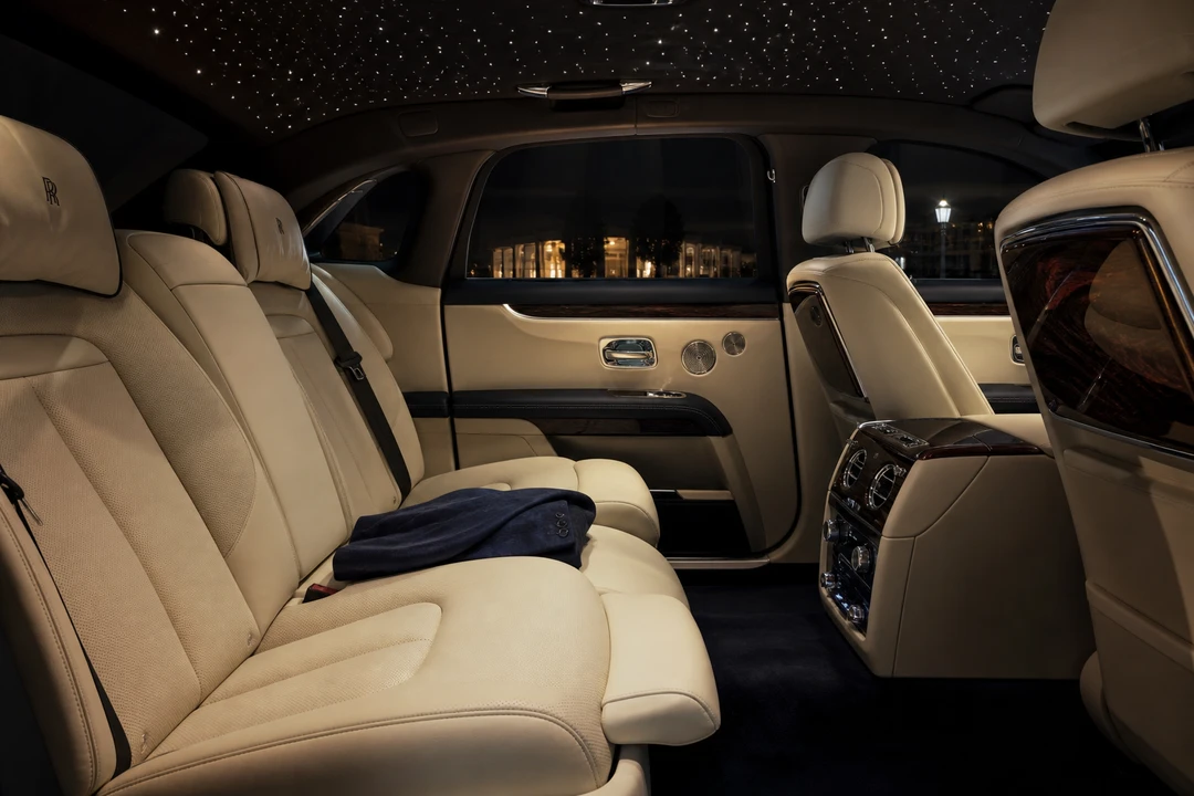 Rolls-Royce Ghost Series II rear cabin for luxury car rental Dubai hotel proposal arrivals