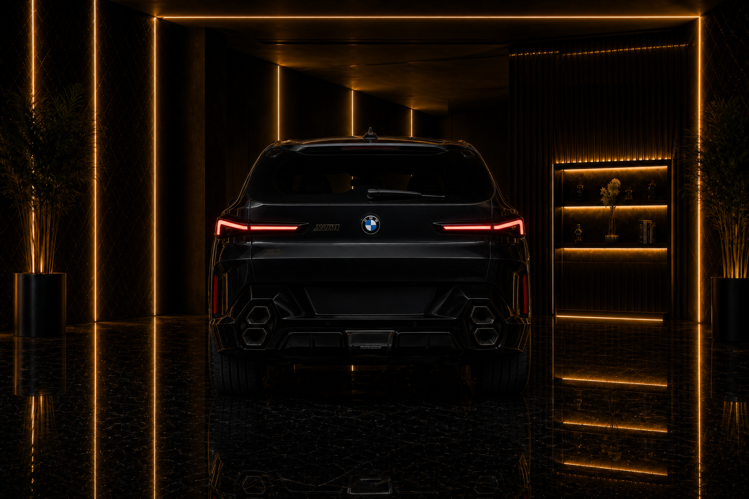 BMW XM xm angle rear